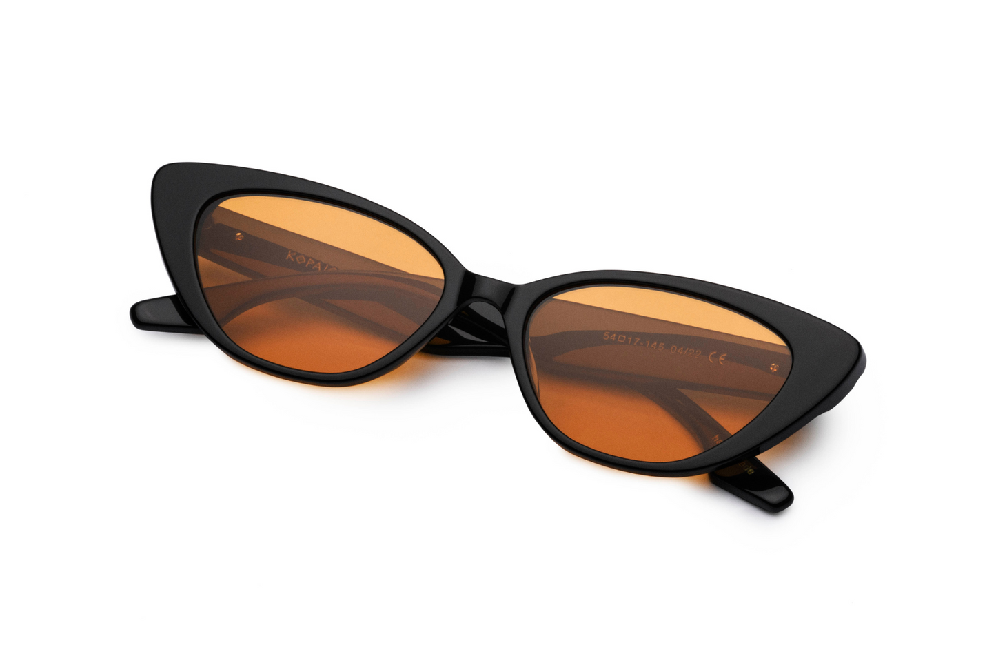 vintage style cat eye sunglasses: black frame and orange lenses