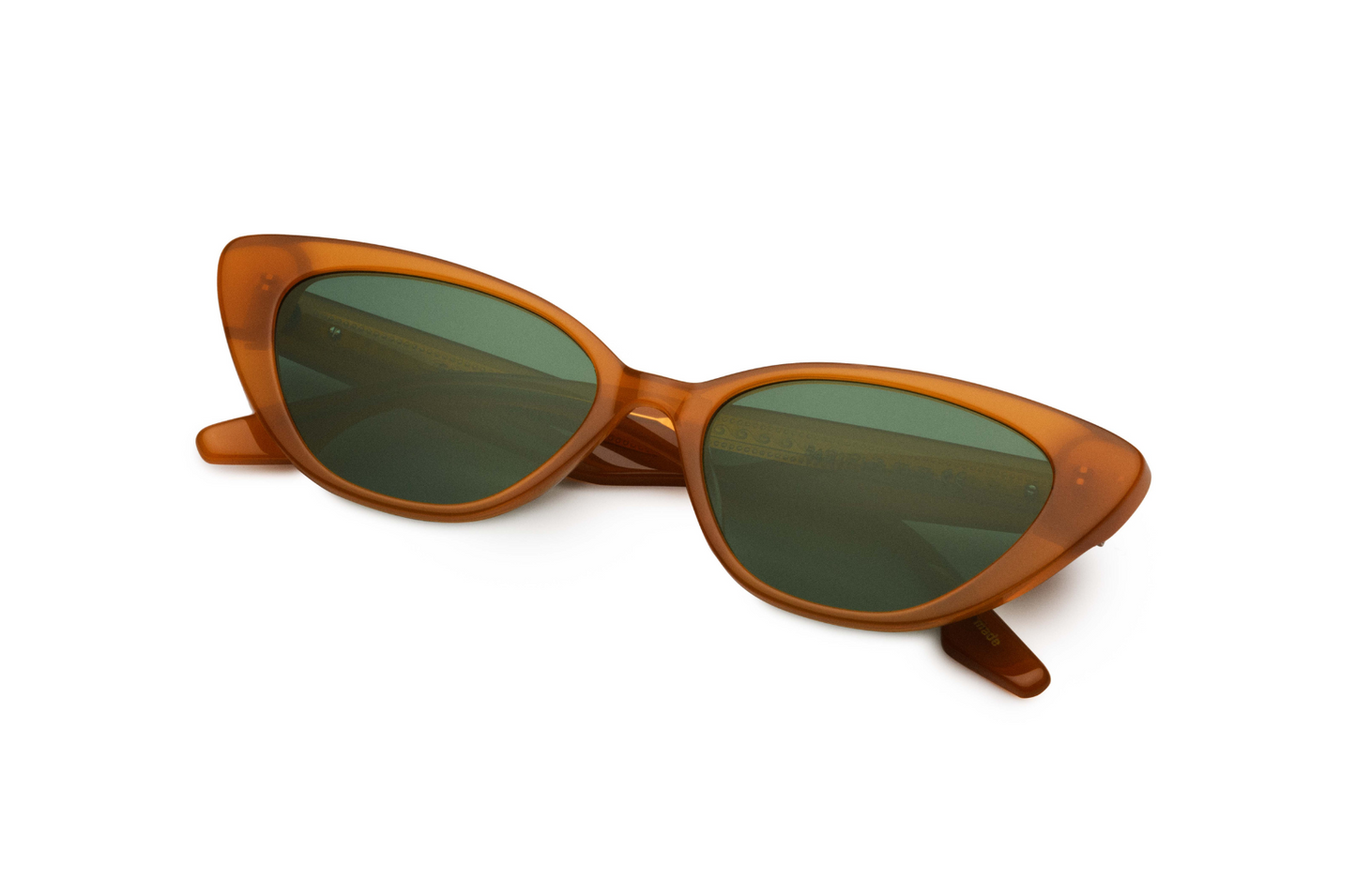 Camille Montes vintage style cat eye sunglasses
