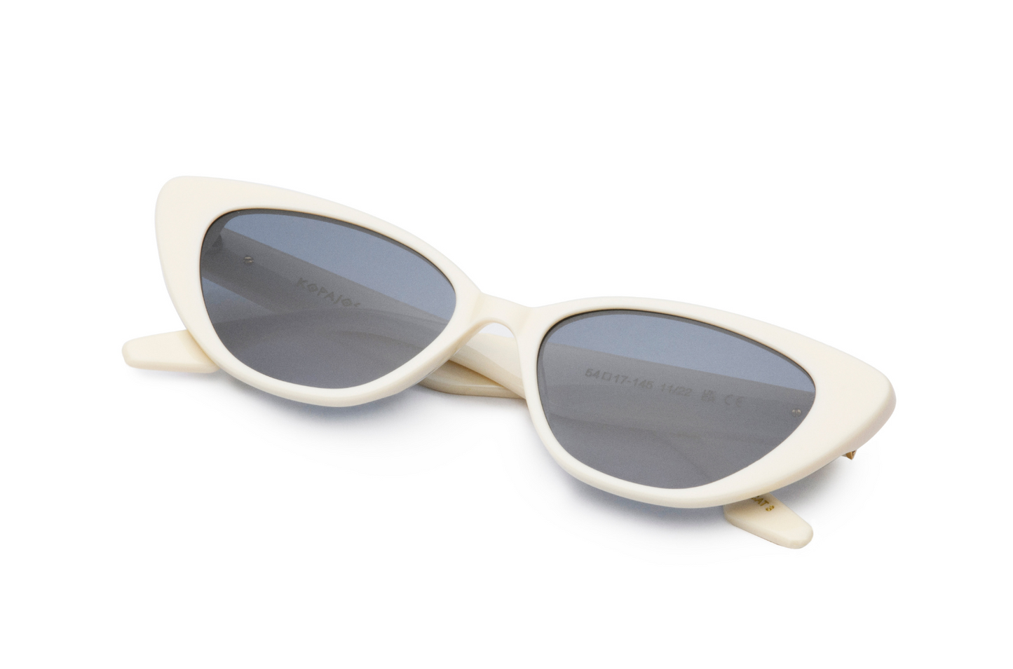 cream cat eye sunglasses Camille Montes