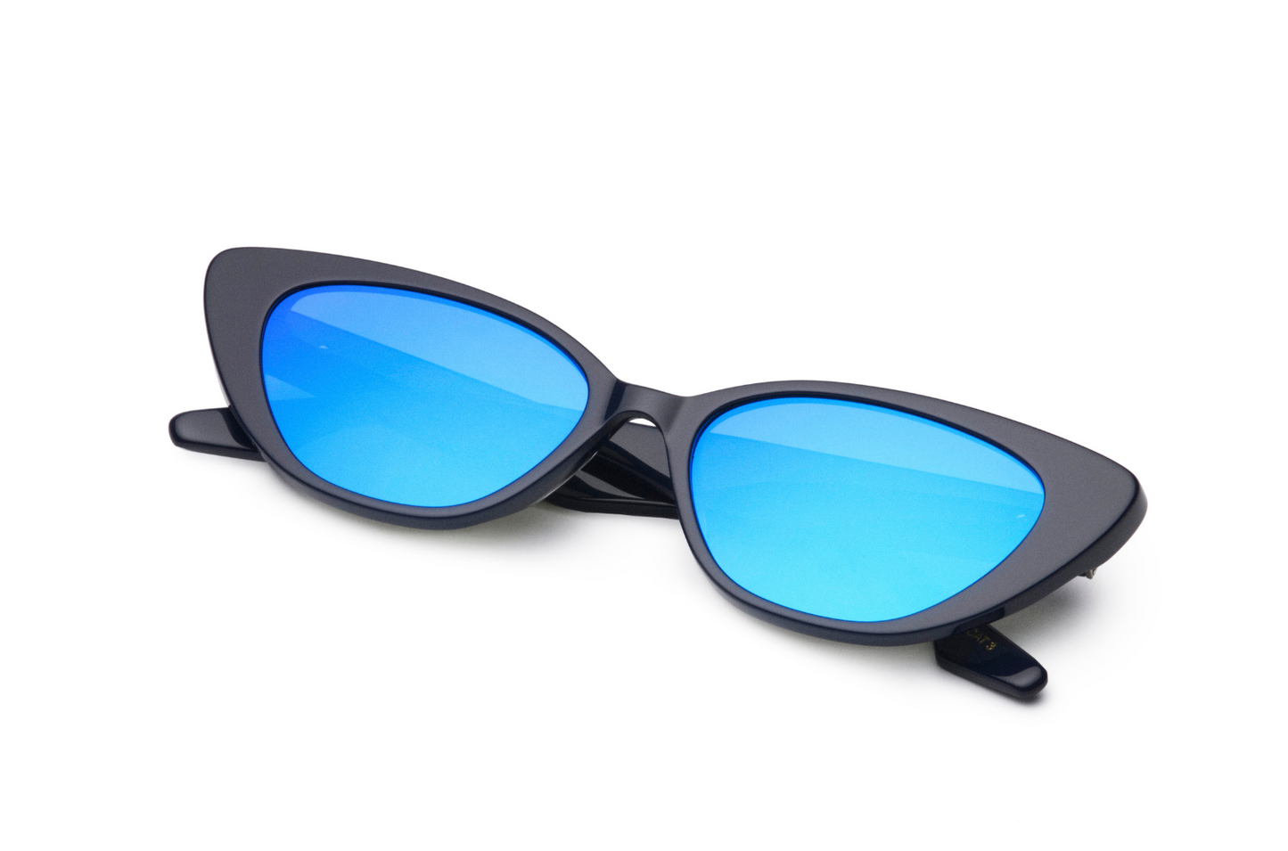 Female cat eye sunglasses