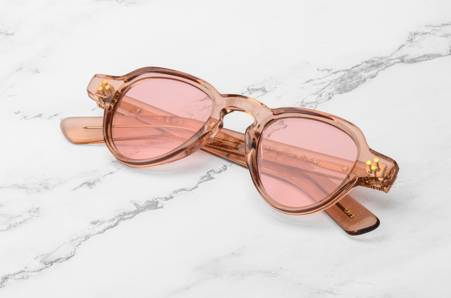 Pink round sunglasse women
