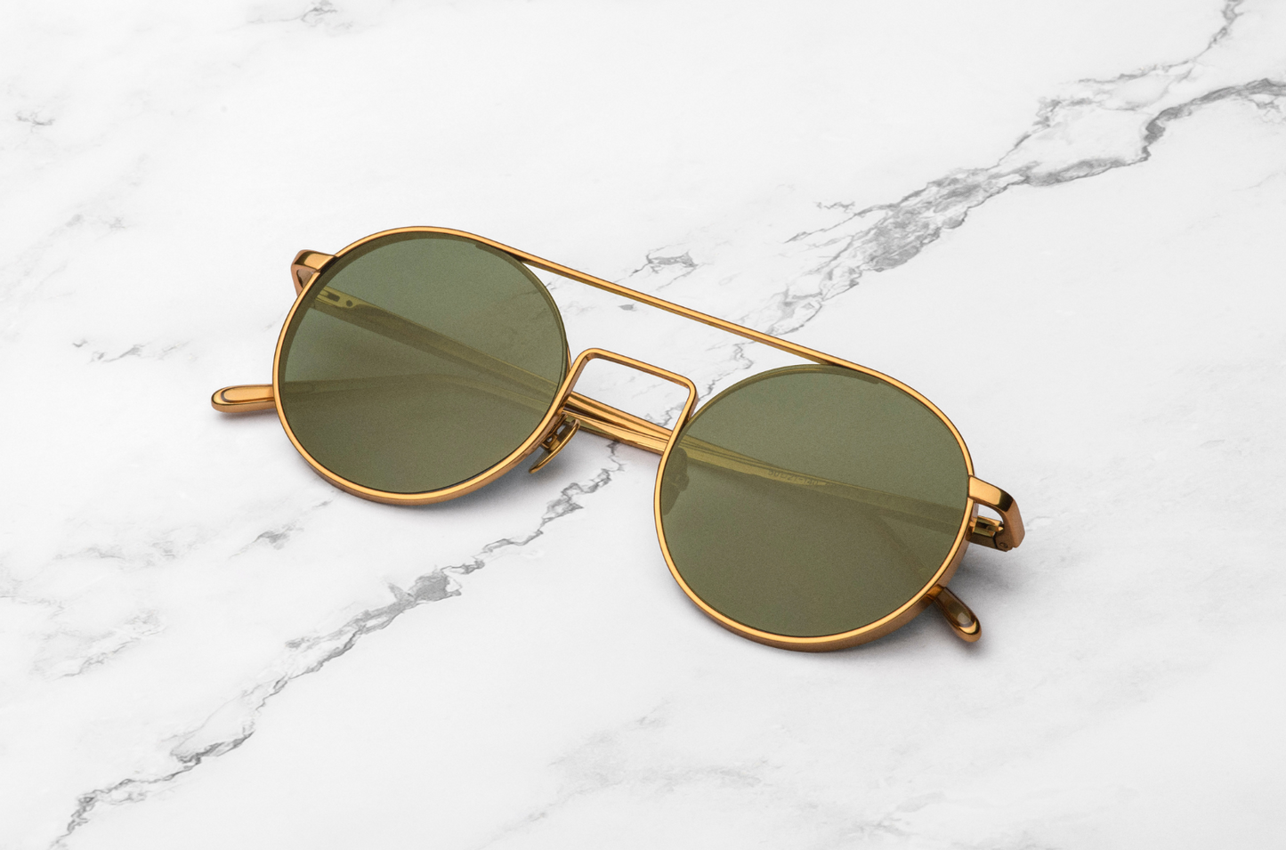 Gold round sunglasses for men with polarized lenses by Kopajos