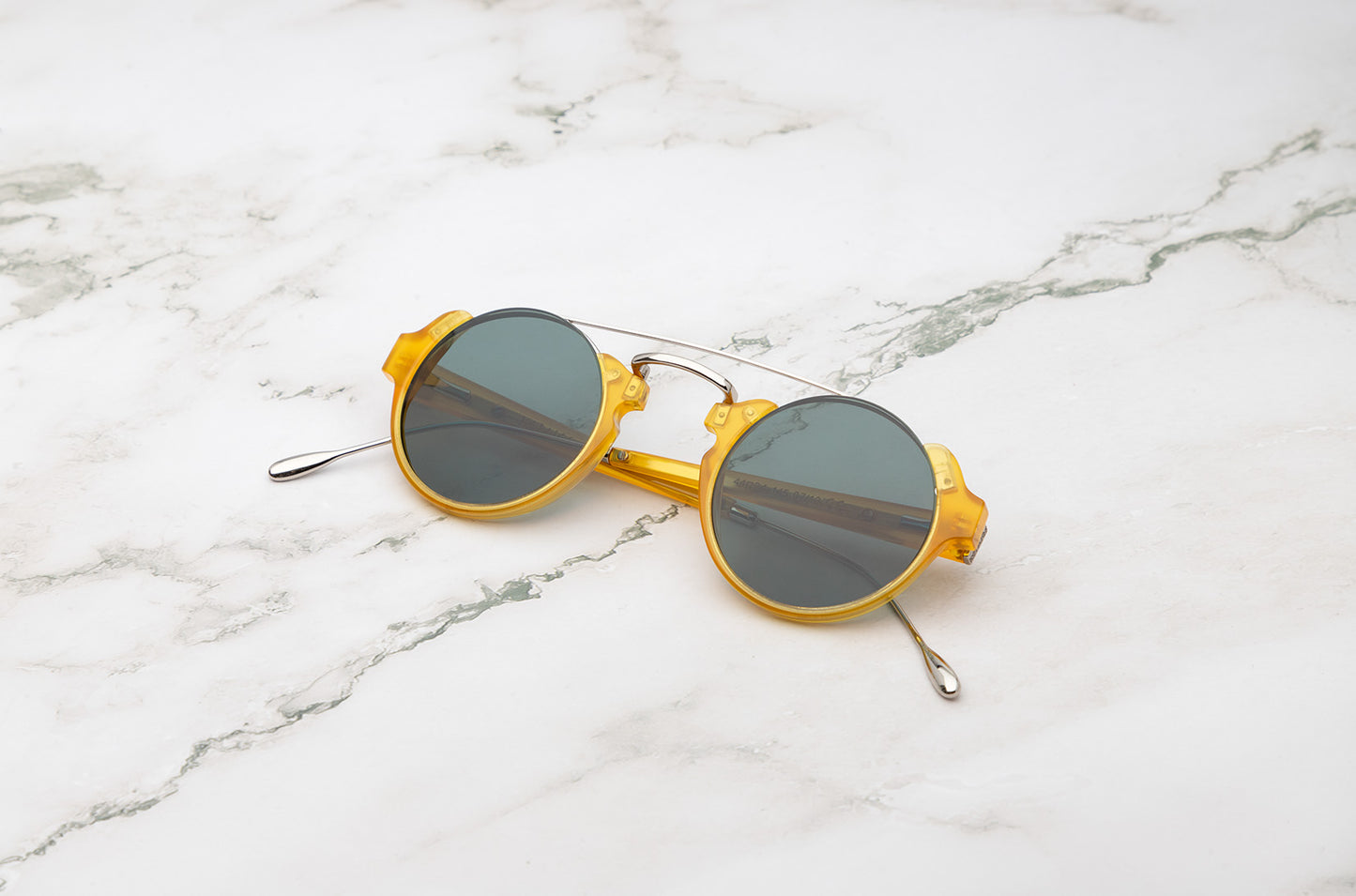 Yellow round sunglasses for men with polarized dark lenses by Kopajos
