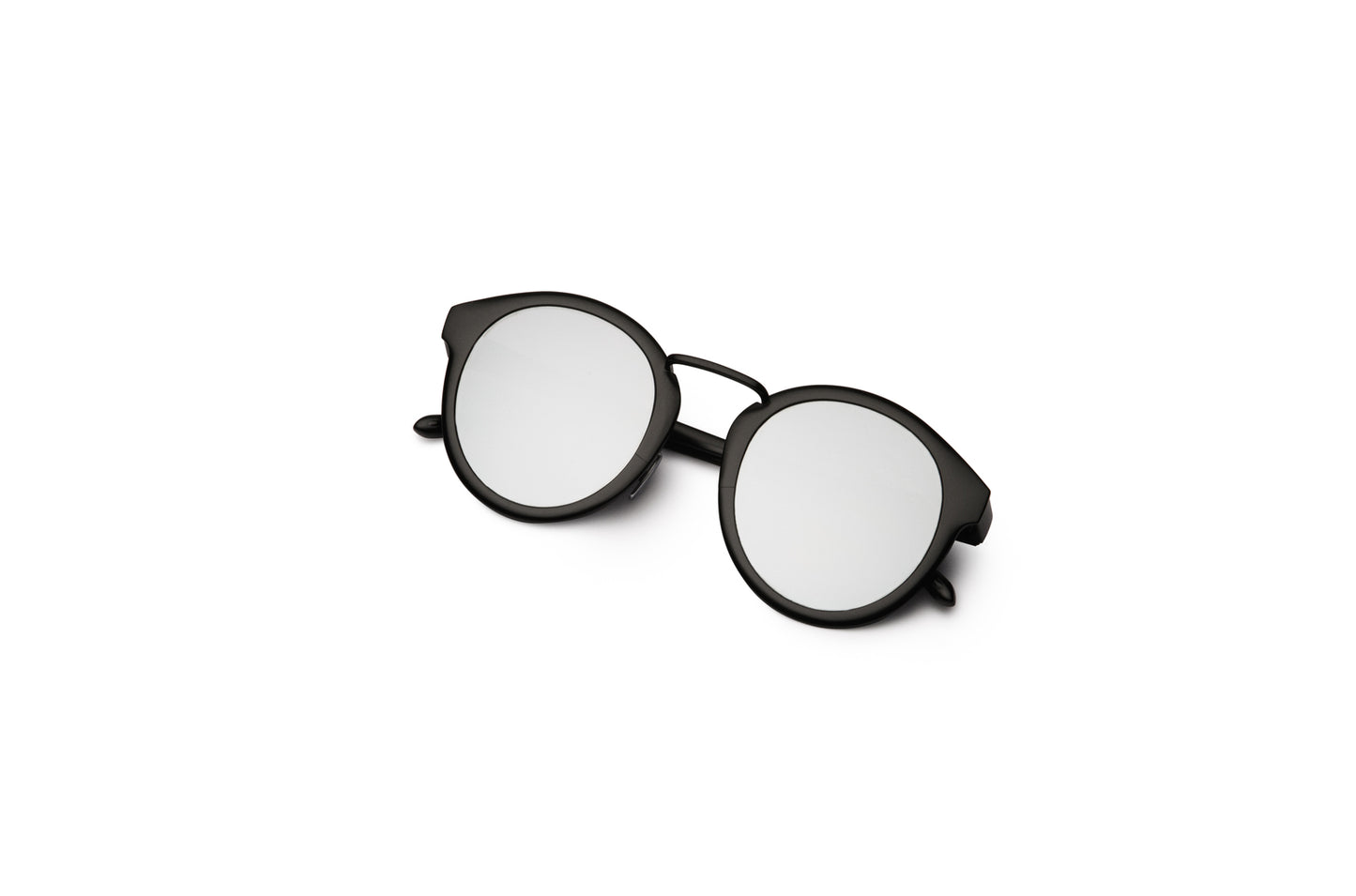 Black round sunglasses for men and women with mirror polarized lenses by Kopajos