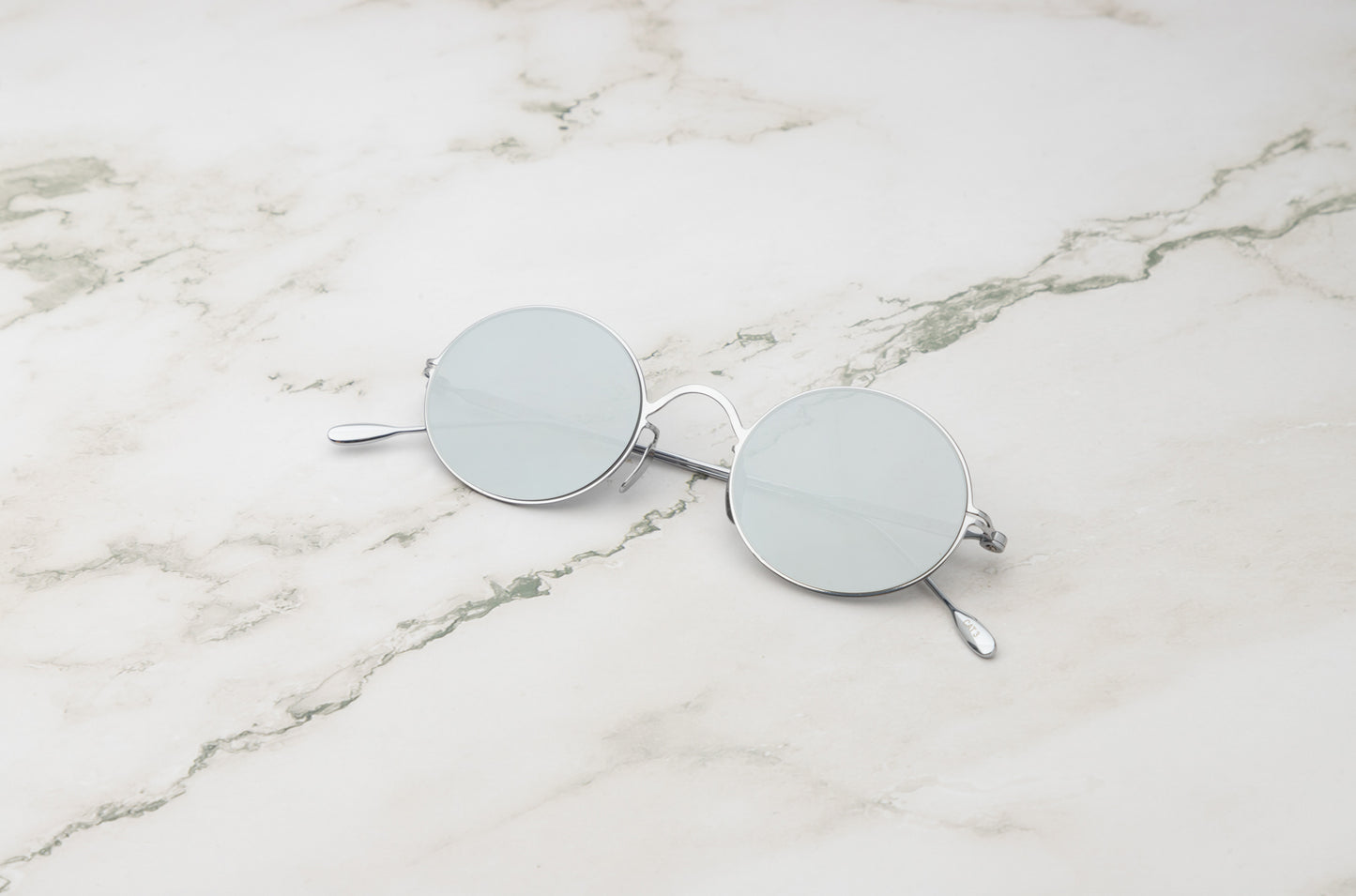 Silver round sunglasses for men and women with mirrror lenses by Kopajos