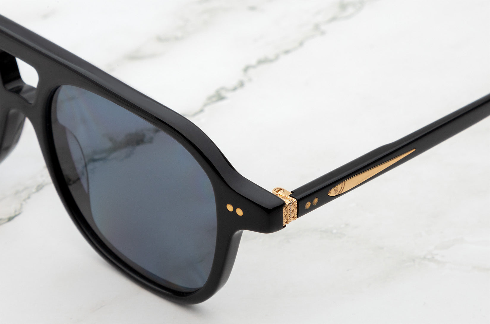 Paula aviator sunglasses for men and women by Kopajos, logo details