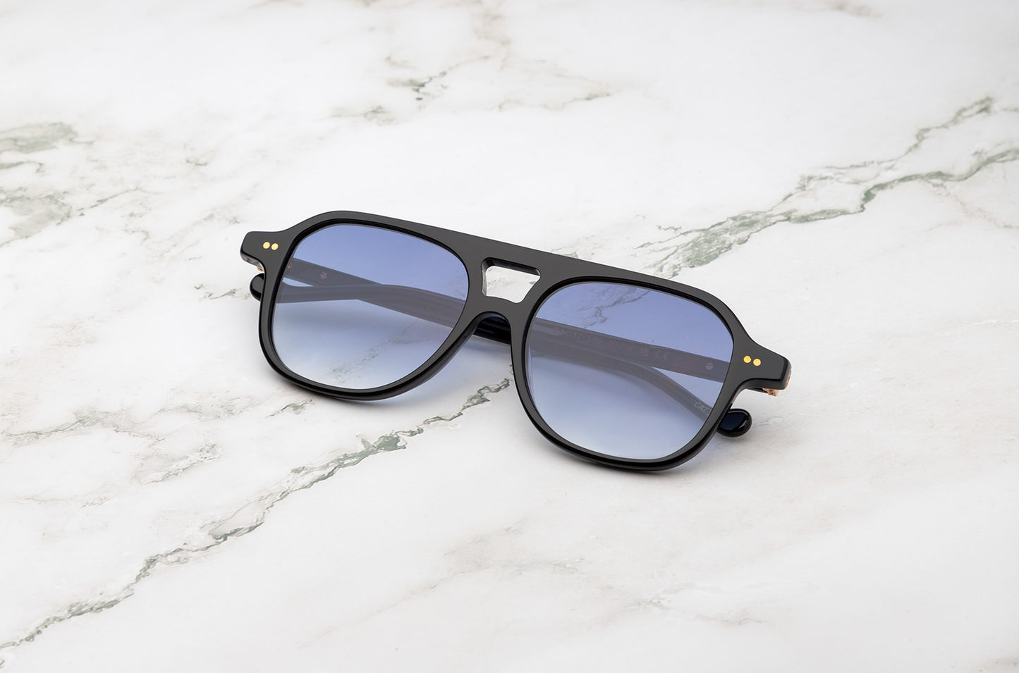 Black aviator sunglasses for men and women with smokey blue lenses by Kopajos