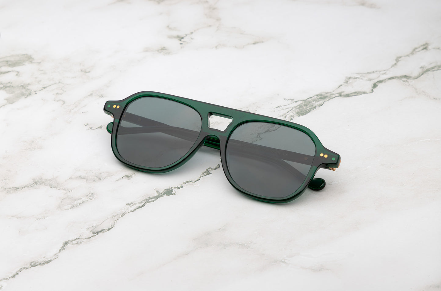 Green aviator sunglasses for women  and men with polarized dark lenses by Kopajos