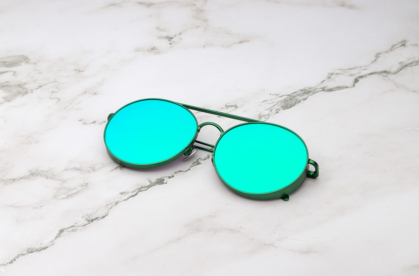 The Thunderball, a pair of men's round metal sunglasses offering both style and durability.