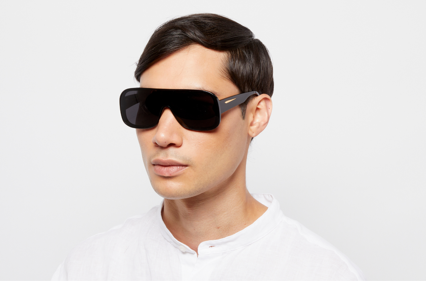 Alexander Dimitriov mask sunglasses for men with polarized lenses, by Kopajos