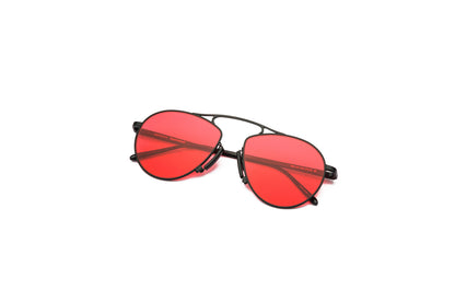 Kopajos black aviator sunglasses for men and women with red polarized lenses.