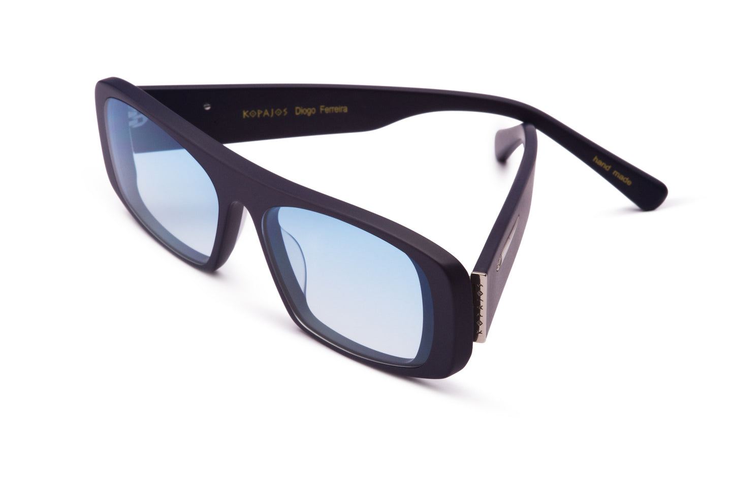 The Diogo Ferreira, redefining the mask style with a smaller, wearable silhouette.