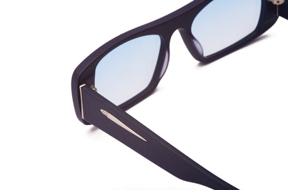 A pair of small shield sunglasses suitable for daily wear: the Diogo Ferreira.