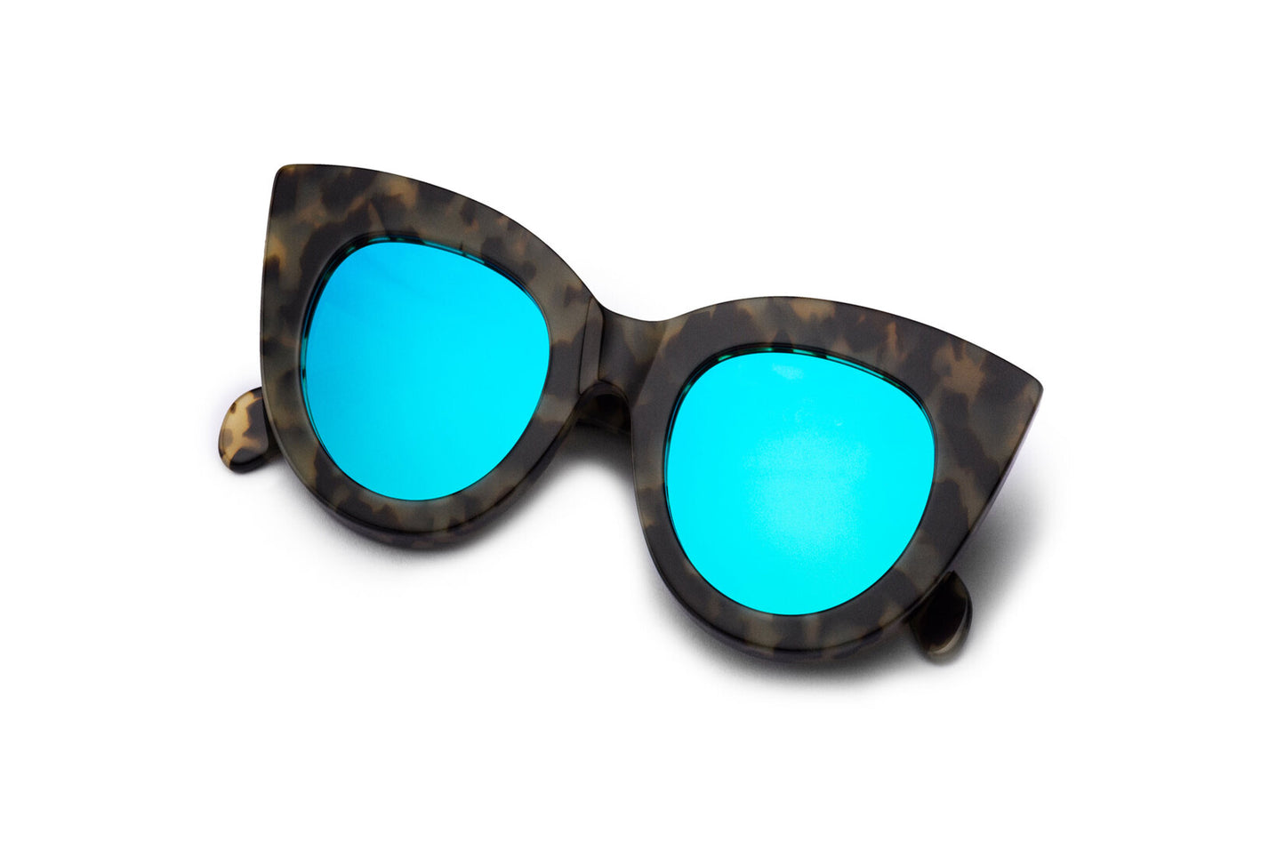 A detailed shot of the sturdy, thick acetate on the Fiona Volpe.