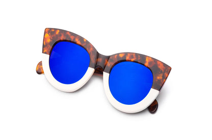 These Fiona Volpe sunglasses can be adapted for optical prescription lenses.
