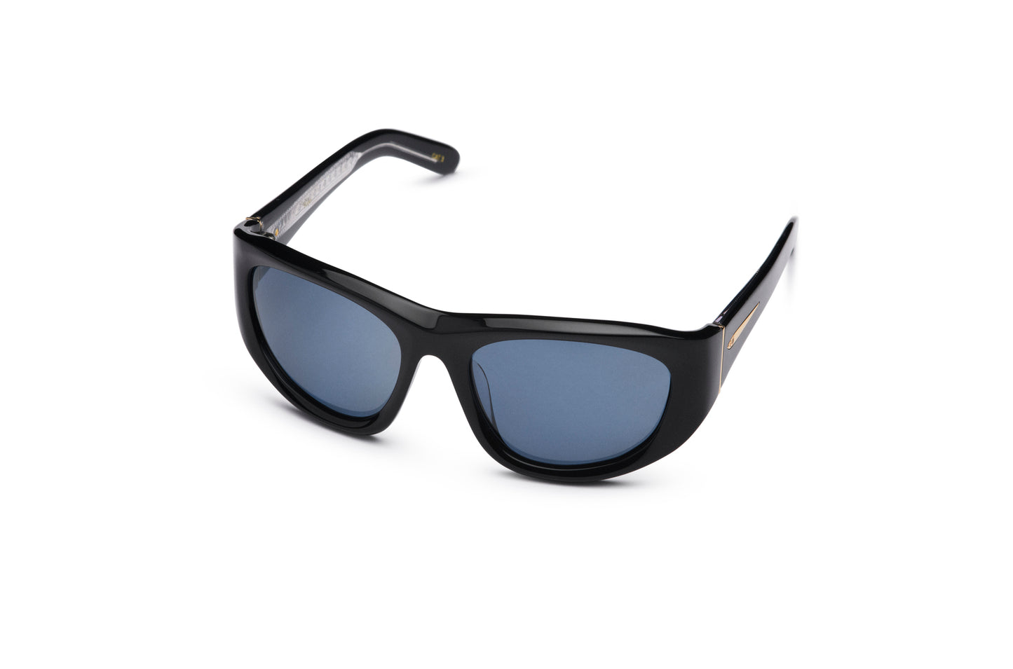 Gogol by Kopajos: mask sunglasses for men and women with black frame and dark polarized lenses.