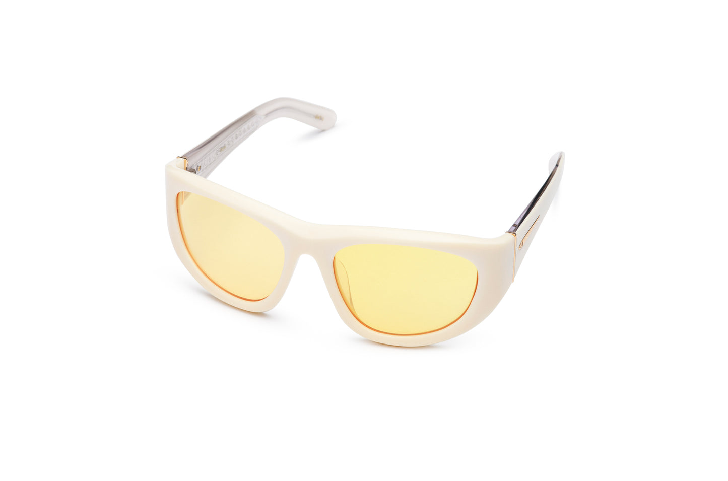 Gogol by Kopajos: mask sunglasses for men and women with white frame and yellow polarized lenses.