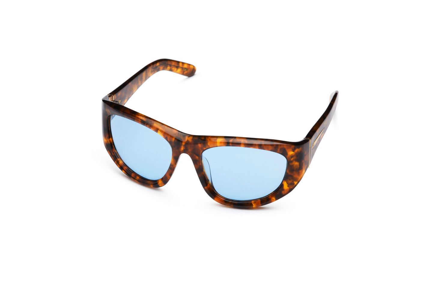 Gogol by Kopajos: mask sunglasses for men and women with tortoiseshell frame and light blue polarized lenses.