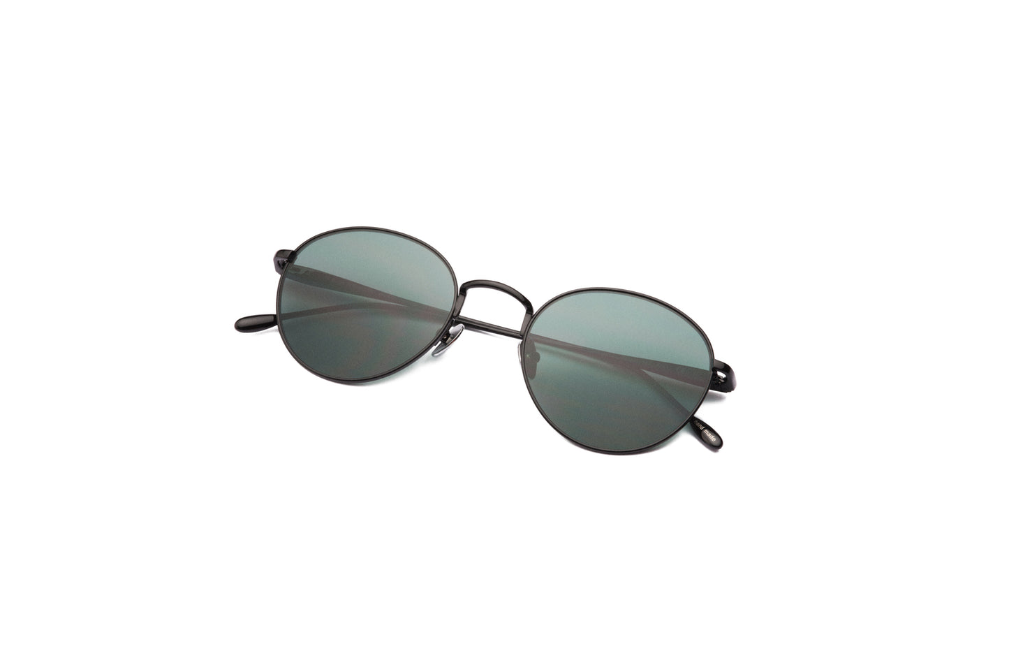 Black round sunglasses for women and men with polarized dark green lenses by Kopajos