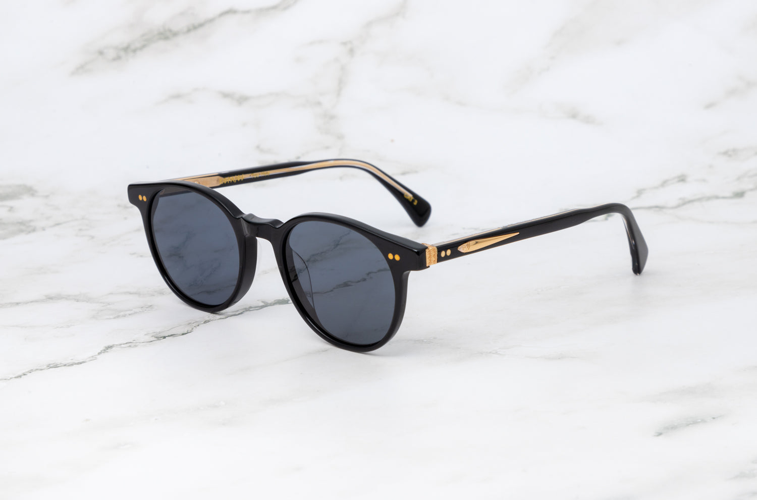 The Tee Hee, a sophisticated pair of pantos sunglasses by Kopajos.

